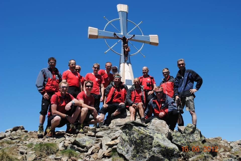 Gruppenbild der Bergrettung Sankt Nikolai